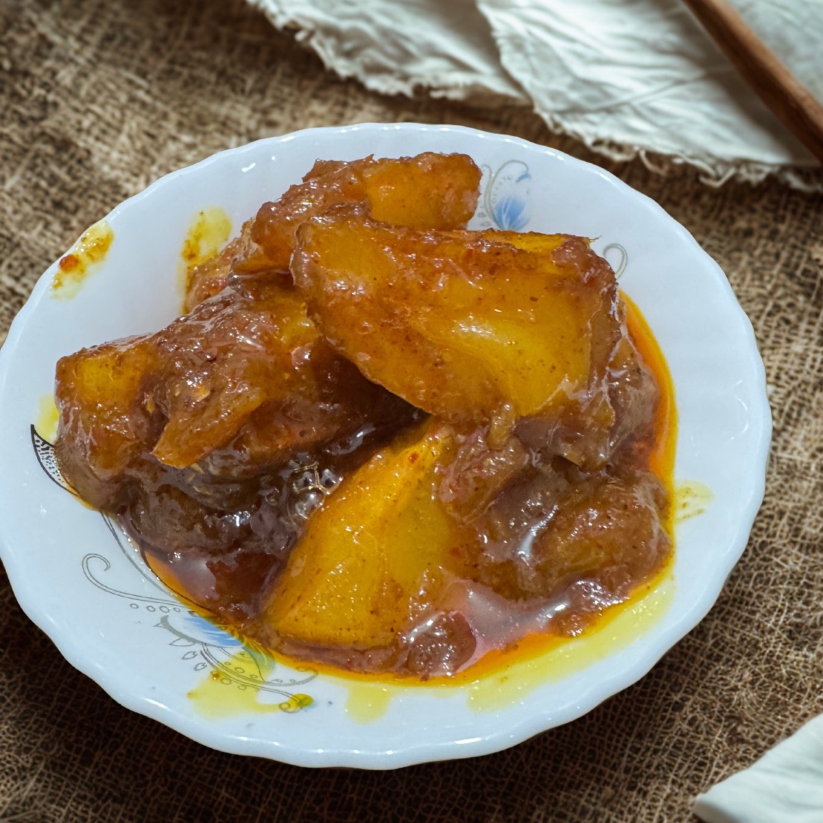 আমড়ার আচার (টক + ঝাল + মিষ্টি) – Hog Plum Pickle (Amrar Achar)